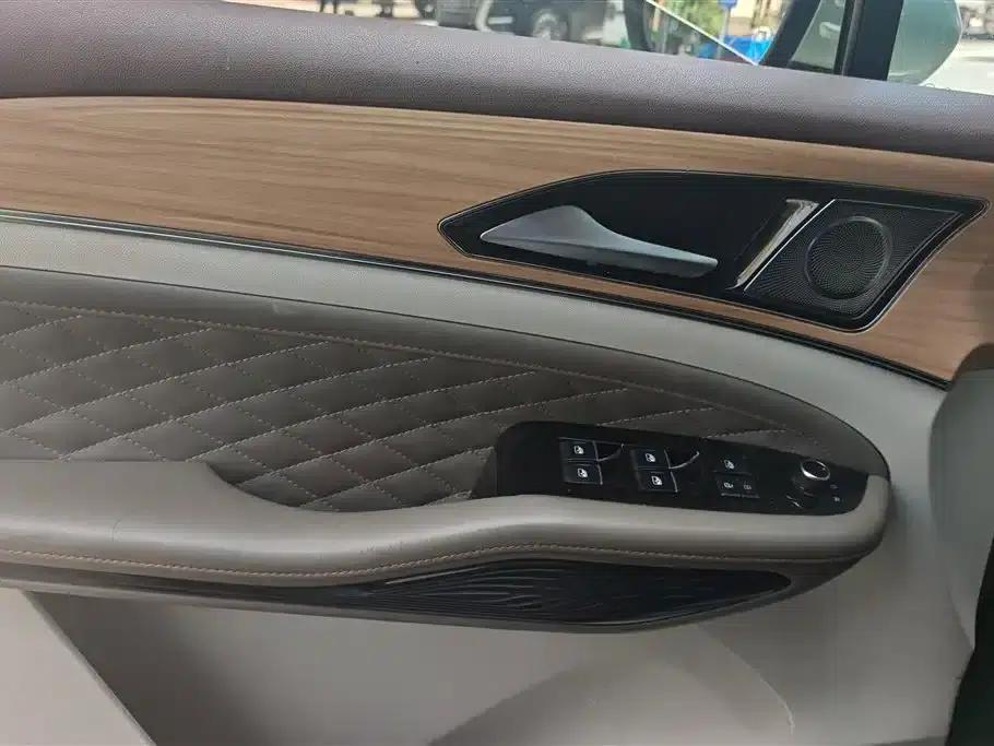 Fengxing Yacht 2022 1.5T DCT Wind Chaser Edition — миниатюра 7