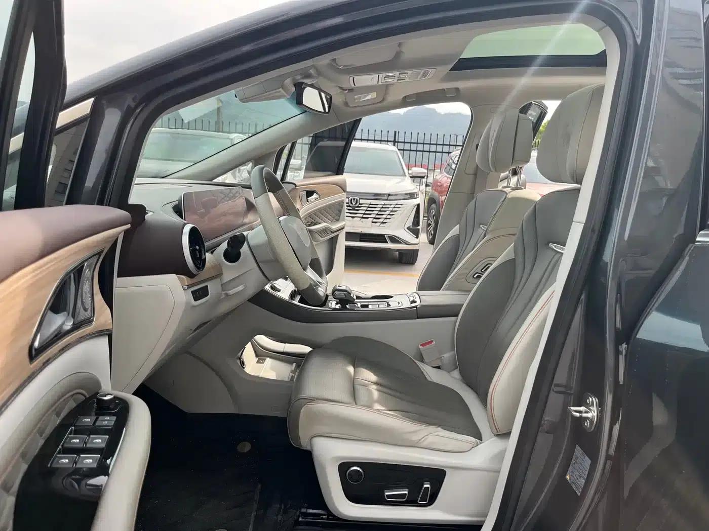 Fengxing Yacht 2022 1.5T DCT Sailing Edition — миниатюра 15