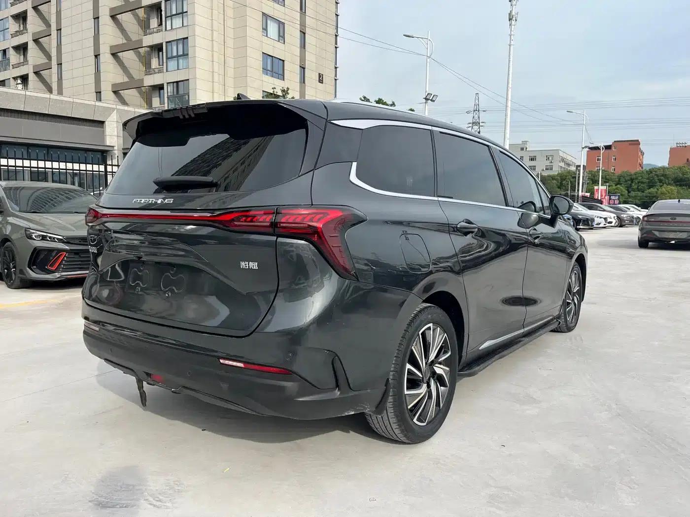 Fengxing Yacht 2022 1.5T DCT Sailing Edition — миниатюра 5