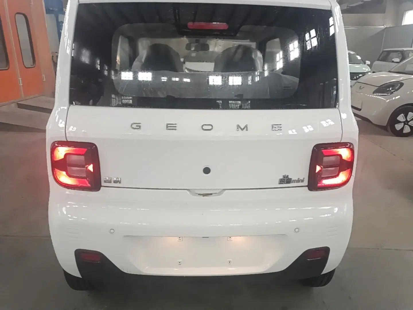 Geely Galaxy Panda 2024 Panda Mini 200km Endurance Bear — миниатюра 5