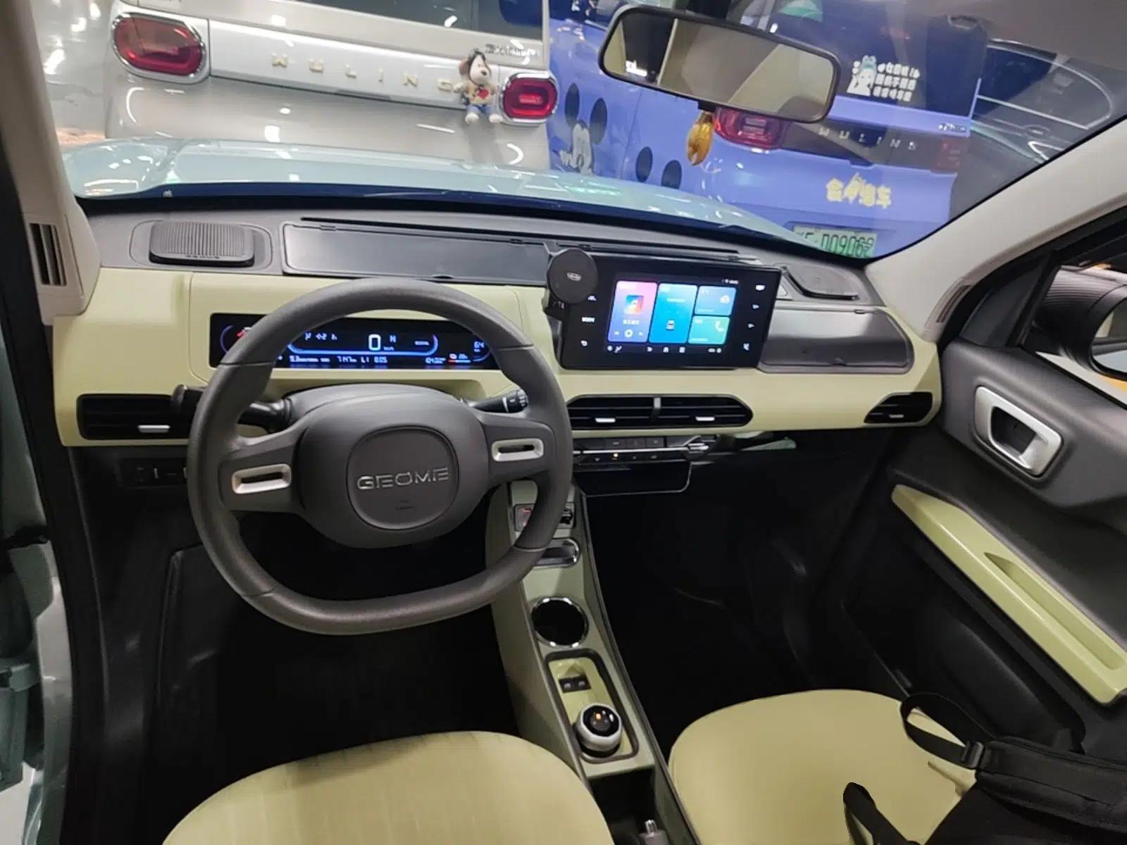 Geely Galaxy Panda 2024 Panda Mini 200km Endurance Bear — миниатюра 13