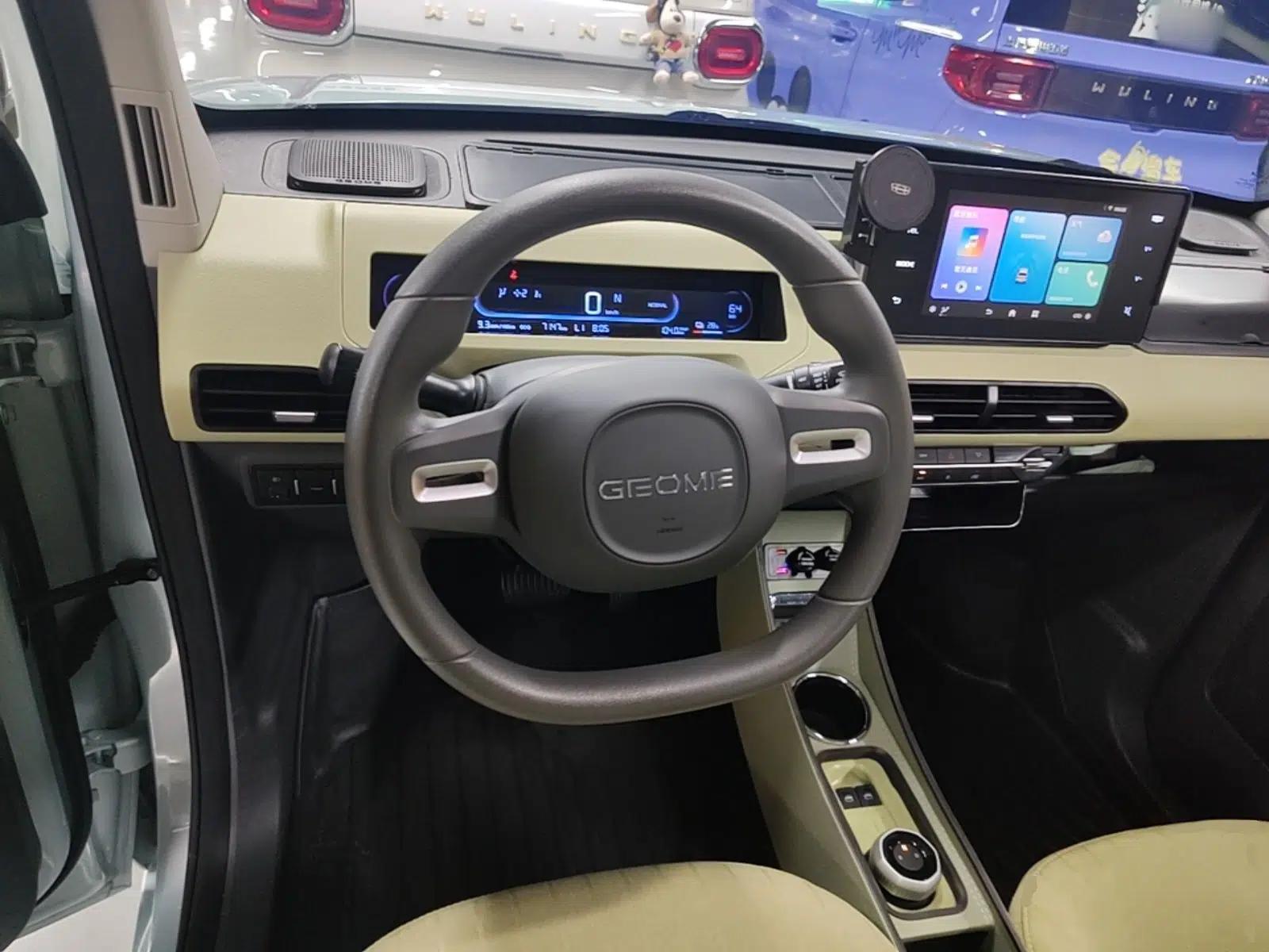 Geely Galaxy Panda 2024 Panda Mini 200km Endurance Bear — миниатюра 14