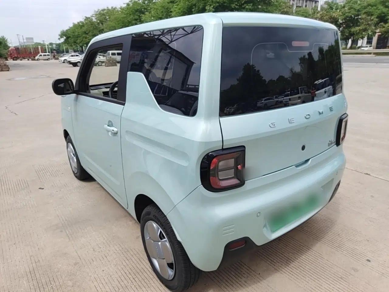 Geely Galaxy Panda 2023 Panda Mini 200km Endurance Bear — миниатюра 4