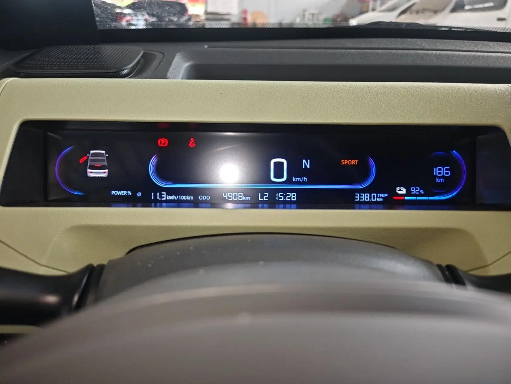 Geely Galaxy Panda 2024 Panda Mini 200km Endurance Bear — миниатюра 14