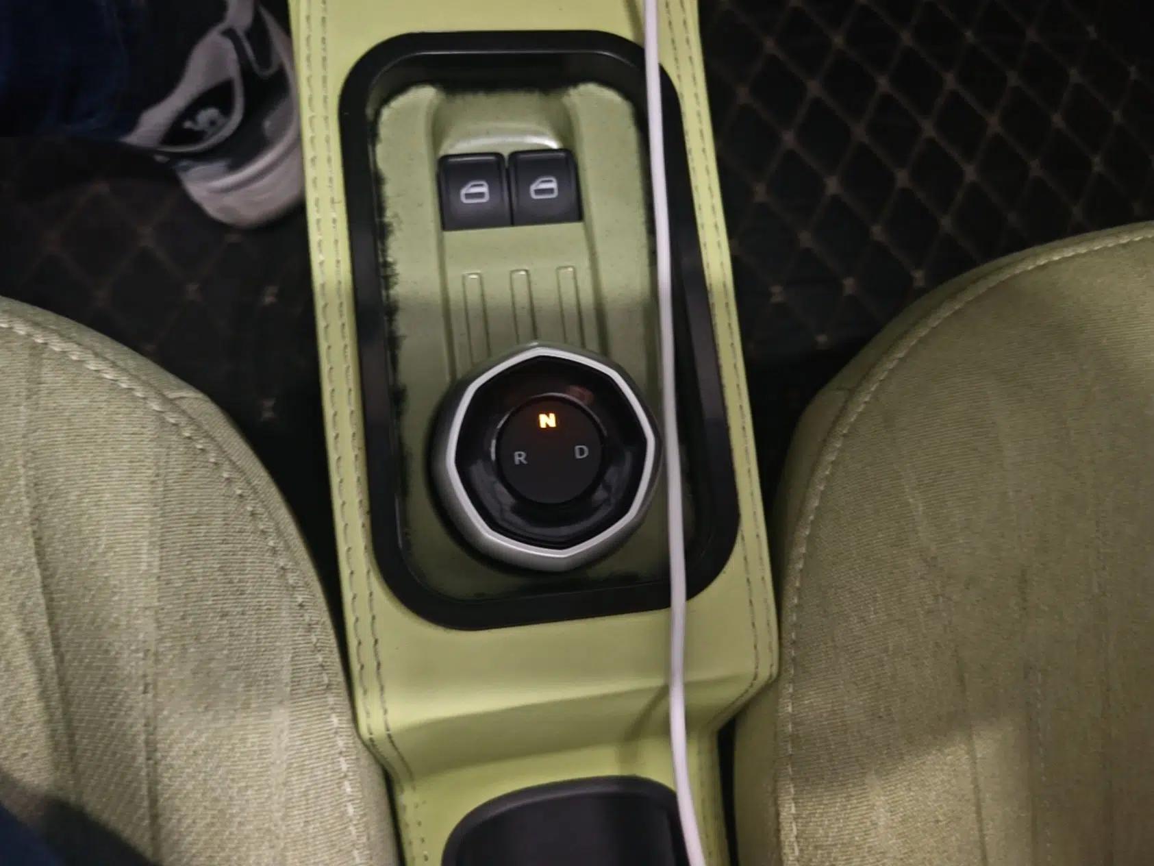 Geely Galaxy Panda 2024 Panda Mini 200km Endurance Bear — миниатюра 16