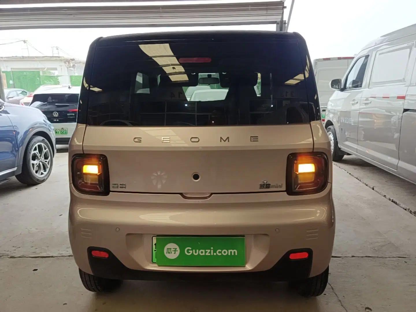 Geely Galaxy Panda 2024 Facelifted Panda Mini 200km Dragon Edition — миниатюра 3