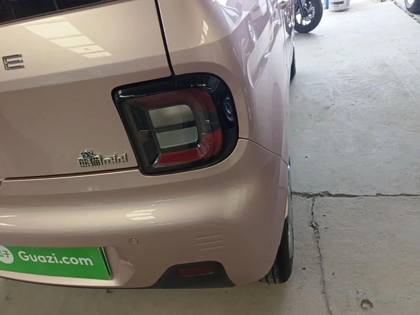 Geely Galaxy Panda 2024 Facelifted Panda Mini 200km Dragon Edition — миниатюра 8