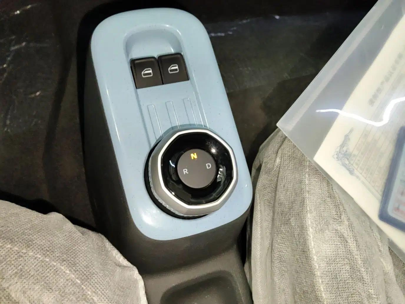 Geely Galaxy Panda 2024 Panda Mini 200km Endurance Bear — миниатюра 17