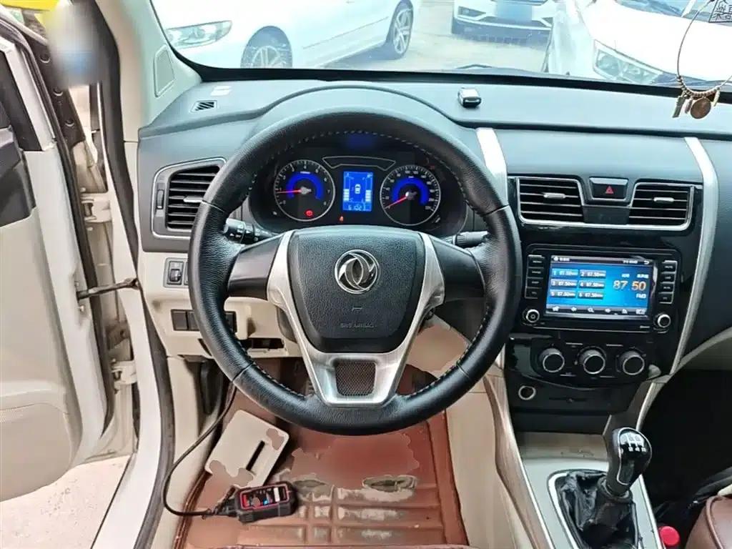 Fengxing S500 2016 Model 1.5L Manual Comfort — миниатюра 11