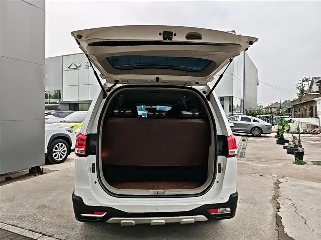 Fengxing S500 2016 Model 1.5L Manual Comfort — миниатюра 19