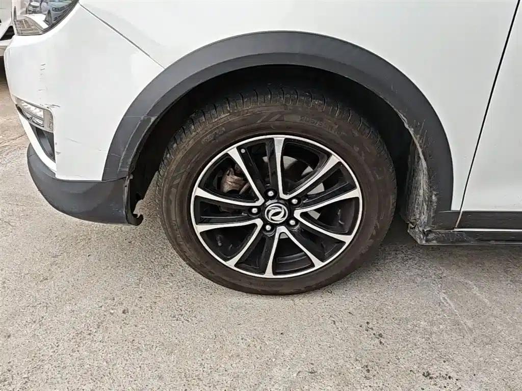 Fengxing S500 2016 Model 1.5L Manual Comfort — миниатюра 23