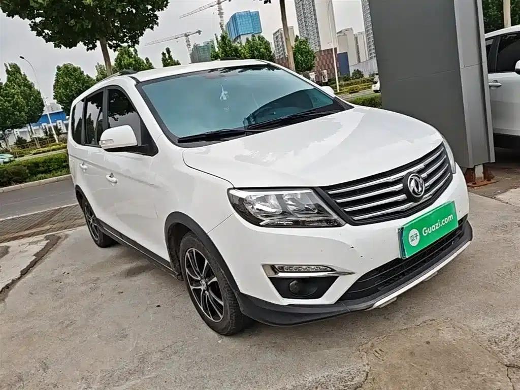 Fengxing S500 2016 Model 1.5L Manual Comfort — миниатюра 4
