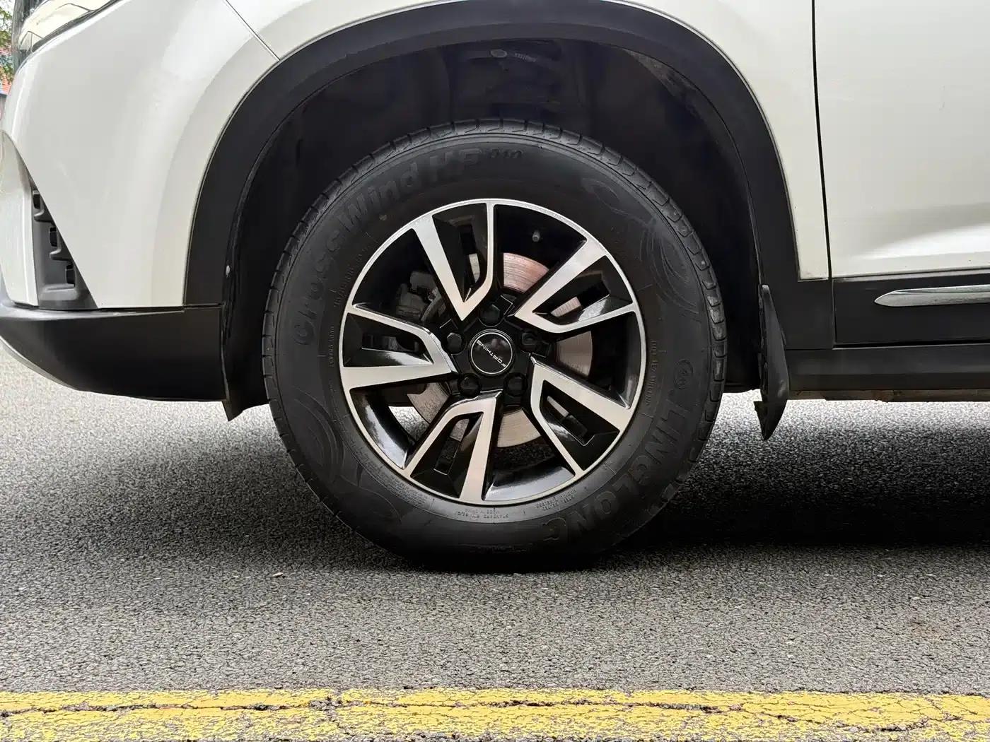 Fengxing T5 2021 1.6L Manual Comfort Model — миниатюра 18