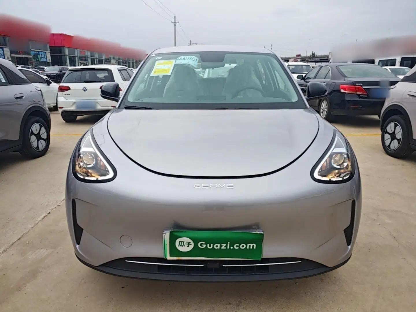 Geely Galaxy Geome 2026 Model 310km Youth Edition — миниатюра 2