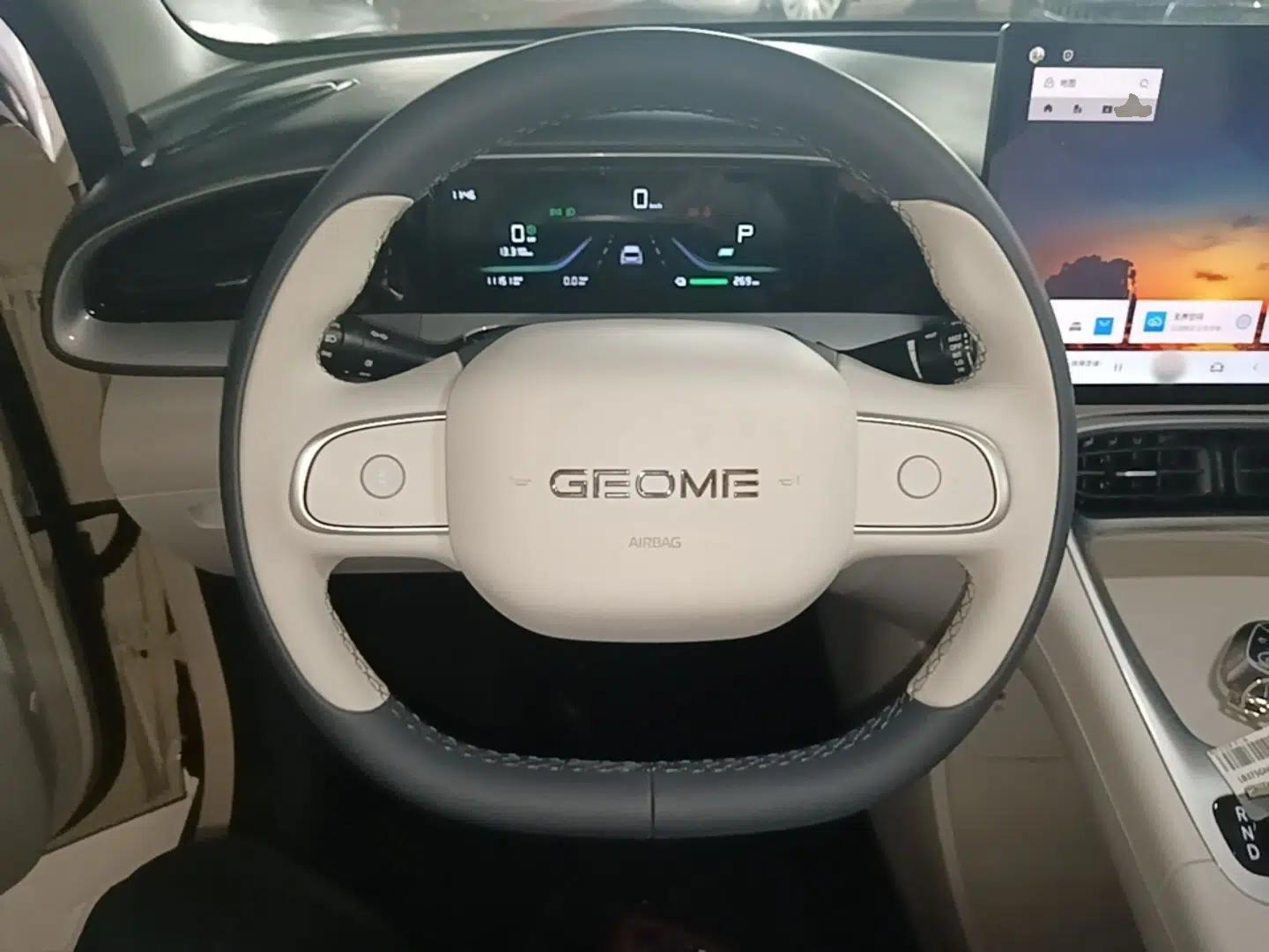 Geely Galaxy Geome 2025 310km Dream Edition — миниатюра 13