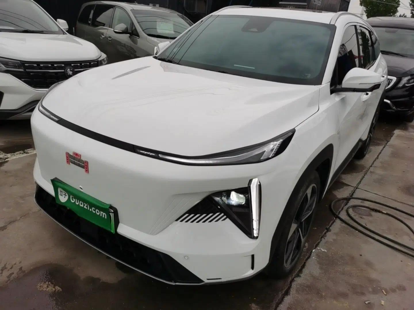 Geely Galaxy L7 2024 1.5T 115 km Starship Dragon Edition — миниатюра 1