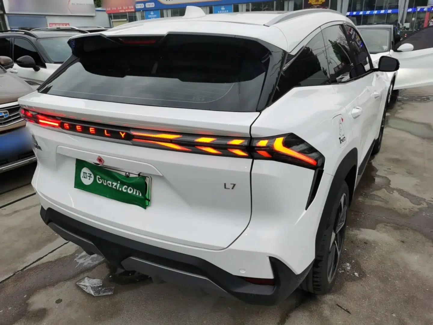 Geely Galaxy L7 2024 1.5T 115 km Starship Dragon Edition — миниатюра 6