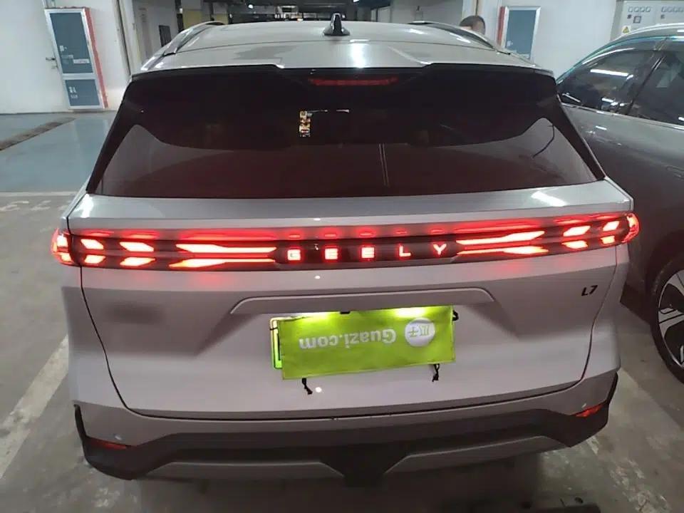 Geely Galaxy L7 2024 1.5T 115 km Starship Dragon Edition — миниатюра 5