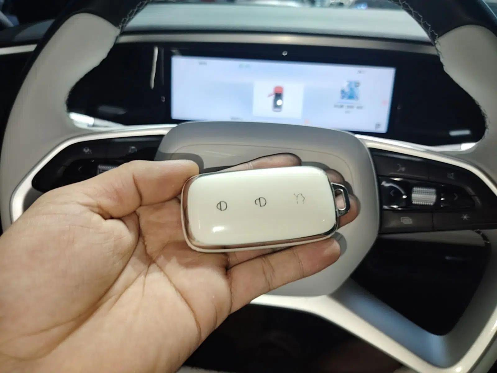 Geely Galaxy L7 2024 1.5T 115 km PLUS Dragon Edition — миниатюра 12