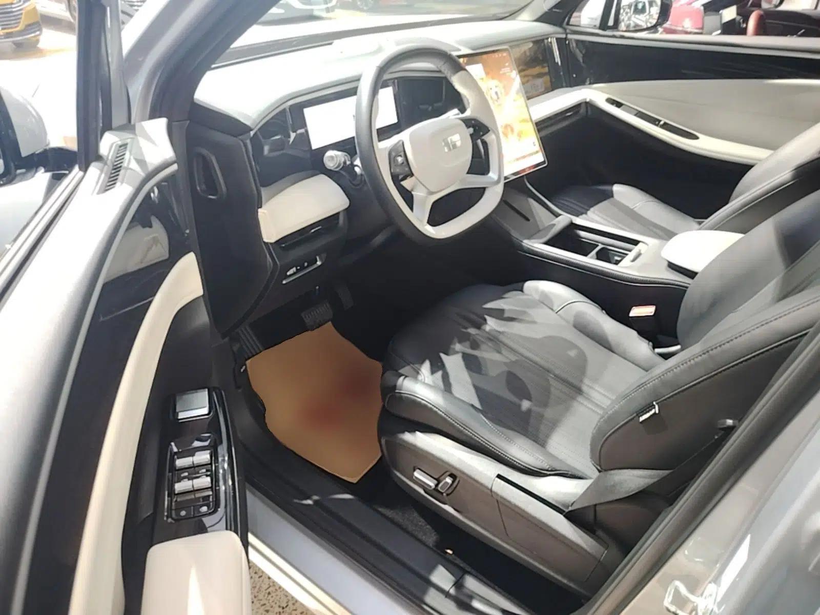 Geely Galaxy L7 2024 1.5T 115 km PLUS Dragon Edition — миниатюра 19