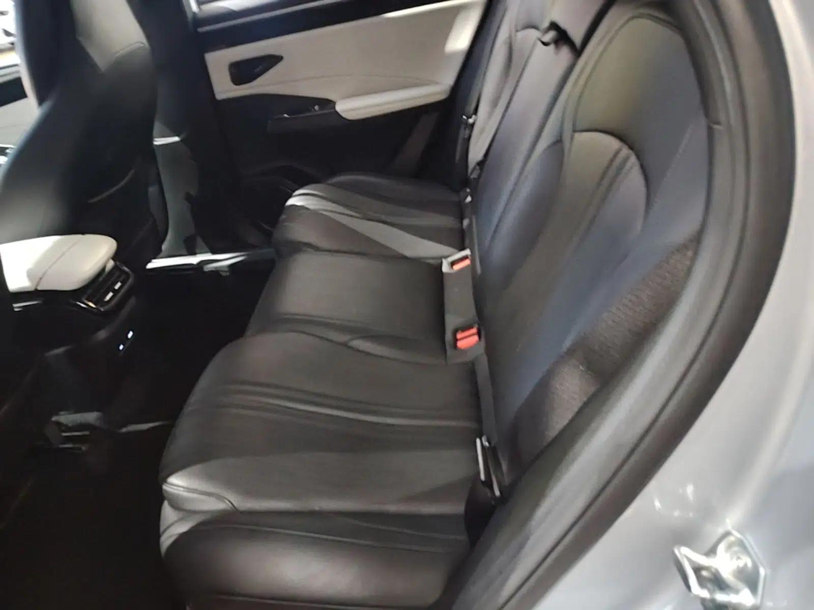 Geely Galaxy L7 2024 1.5T 115 km PLUS Dragon Edition — миниатюра 20