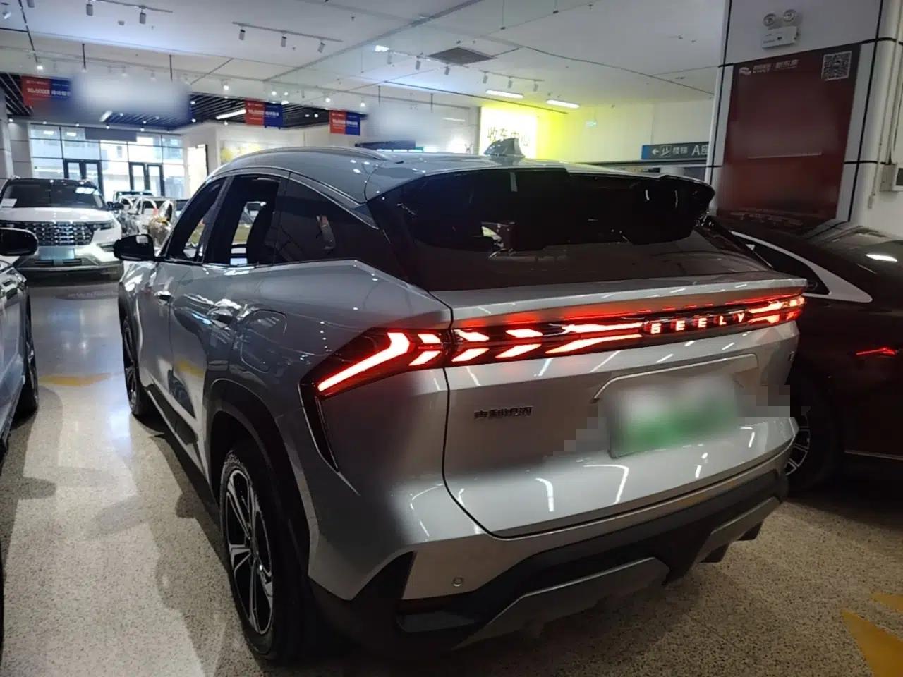Geely Galaxy L7 2024 1.5T 115 km PLUS Dragon Edition — миниатюра 4