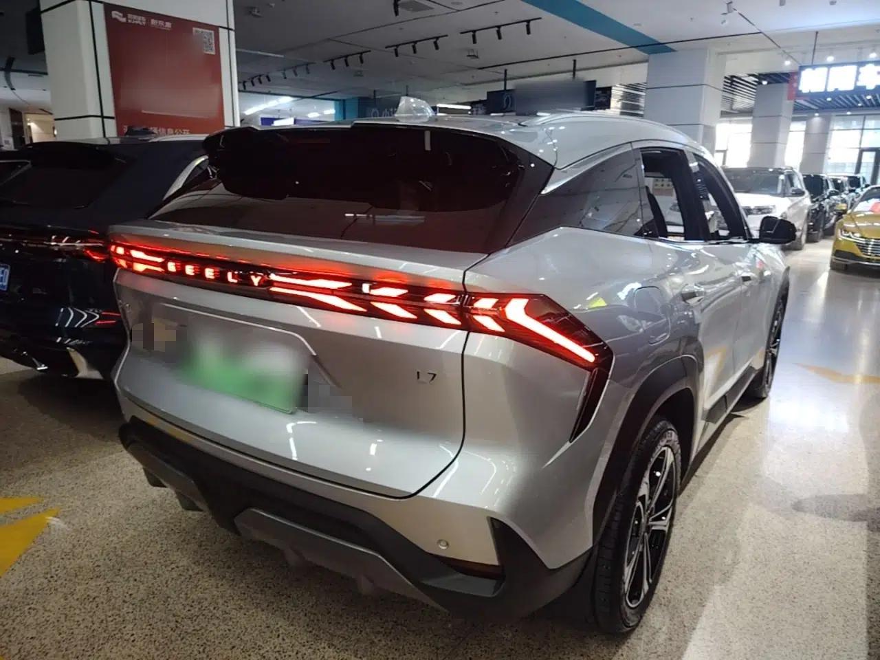 Geely Galaxy L7 2024 1.5T 115 km PLUS Dragon Edition — миниатюра 6