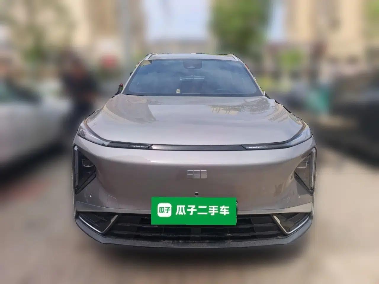Geely Galaxy L7 2025 EM-i 115km Exploration Edition — миниатюра 2