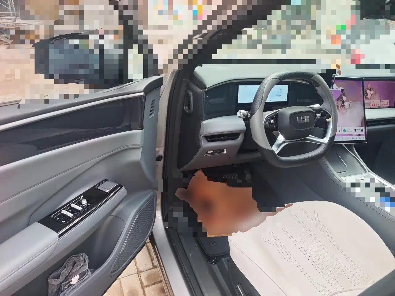 Geely Galaxy L7 2025 EM-i 115km Exploration Edition — миниатюра 13