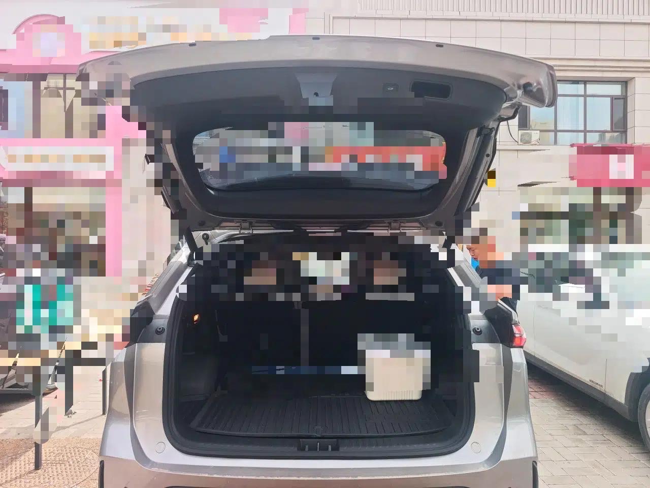 Geely Galaxy L7 2025 EM-i 115km Exploration Edition — миниатюра 16
