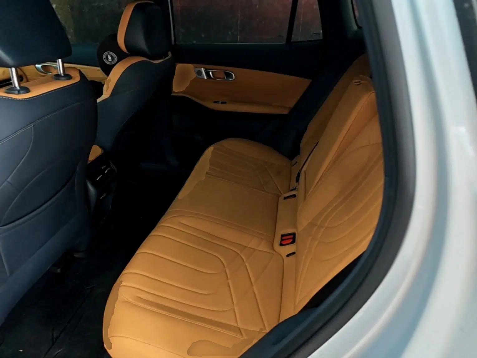Geely Galaxy Xingjian 7 EM-i 2025 120km Navigator Edition — миниатюра 20