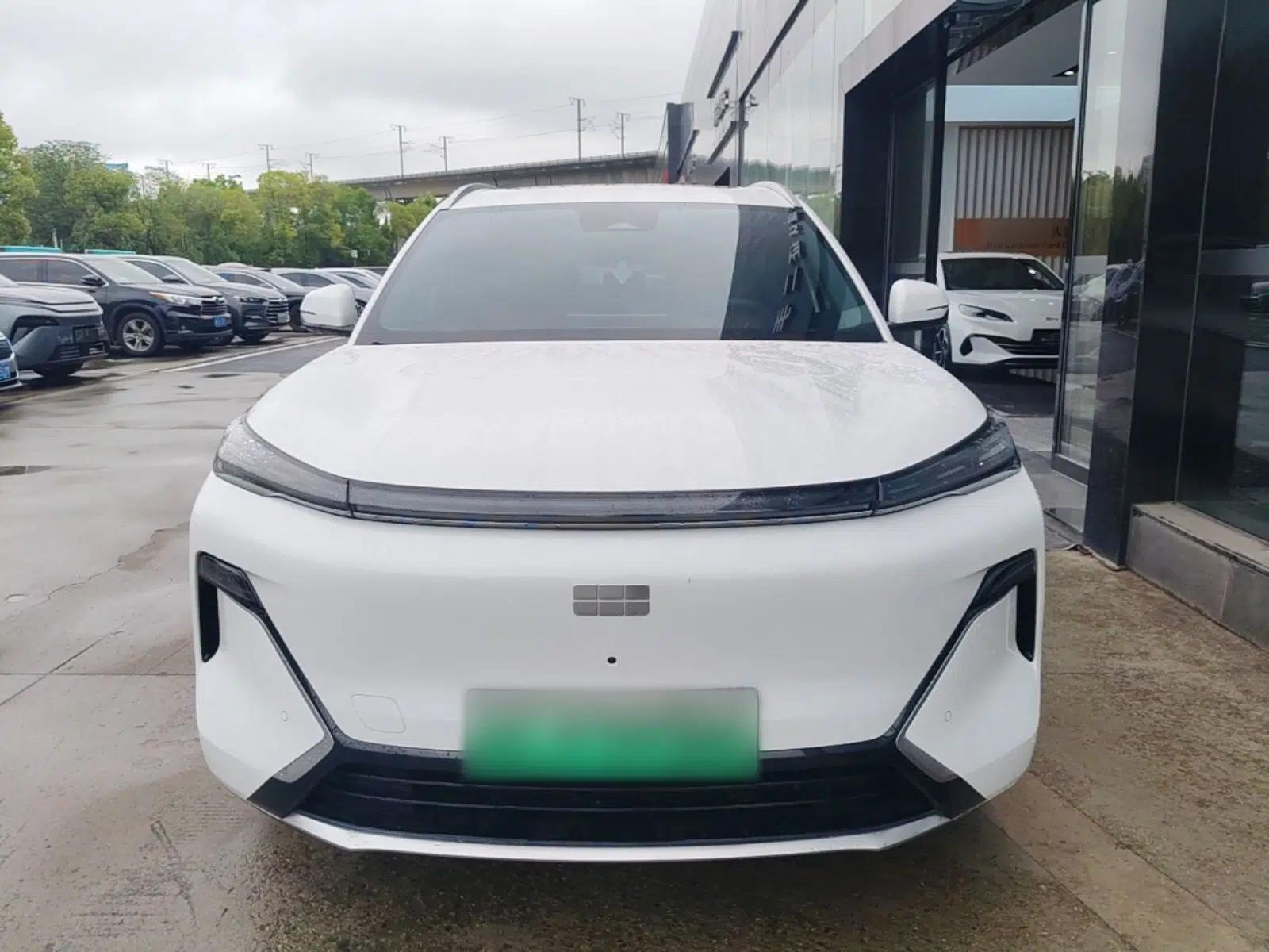 Geely Galaxy Xingjian 7 EM-i 2025 120km Navigator Edition — миниатюра 2