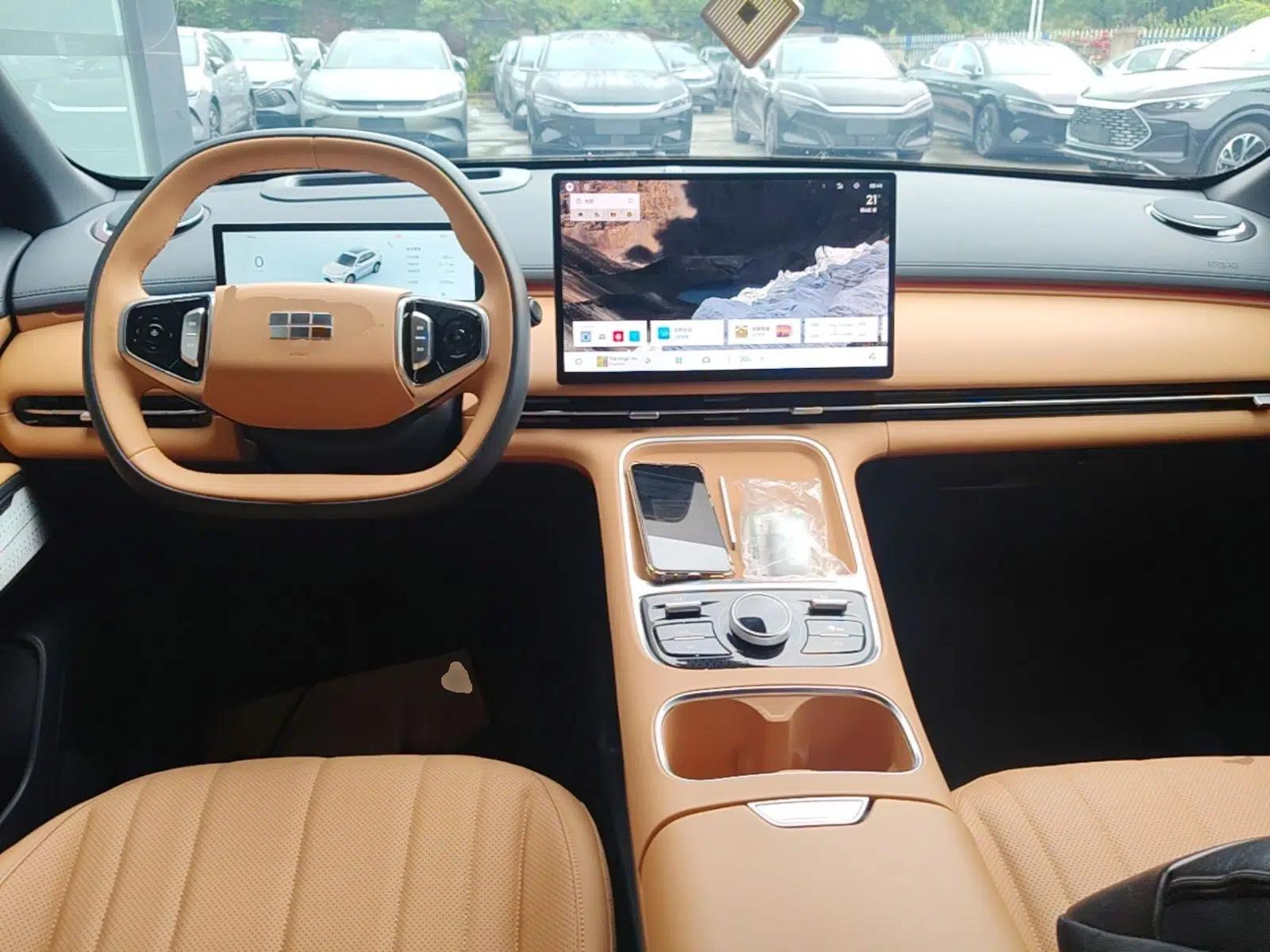 Geely Galaxy Xingjian 7 EM-i 2025 120km Navigator Edition — миниатюра 12