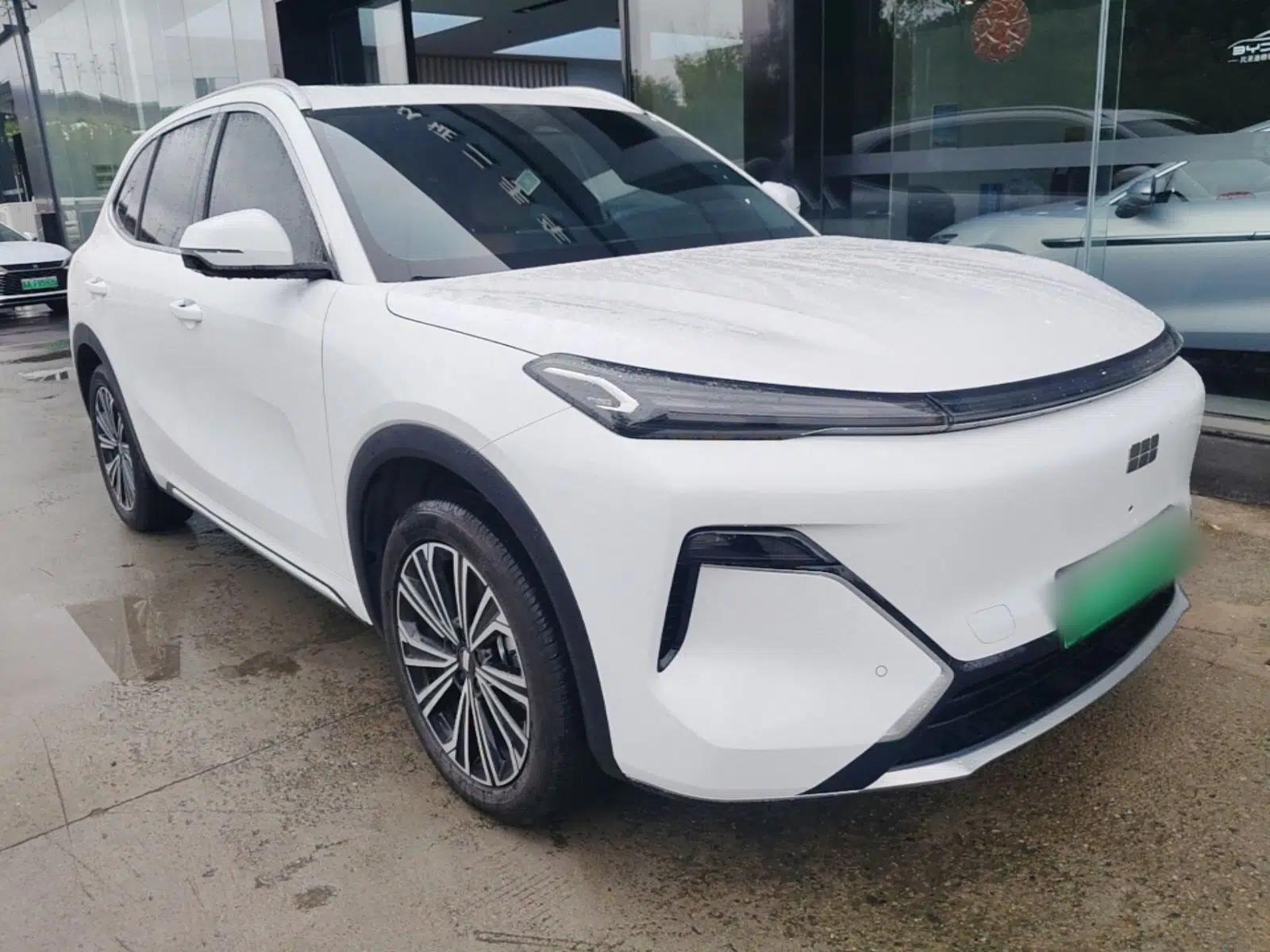 Geely Galaxy Xingjian 7 EM-i 2025 120km Navigator Edition — миниатюра 6