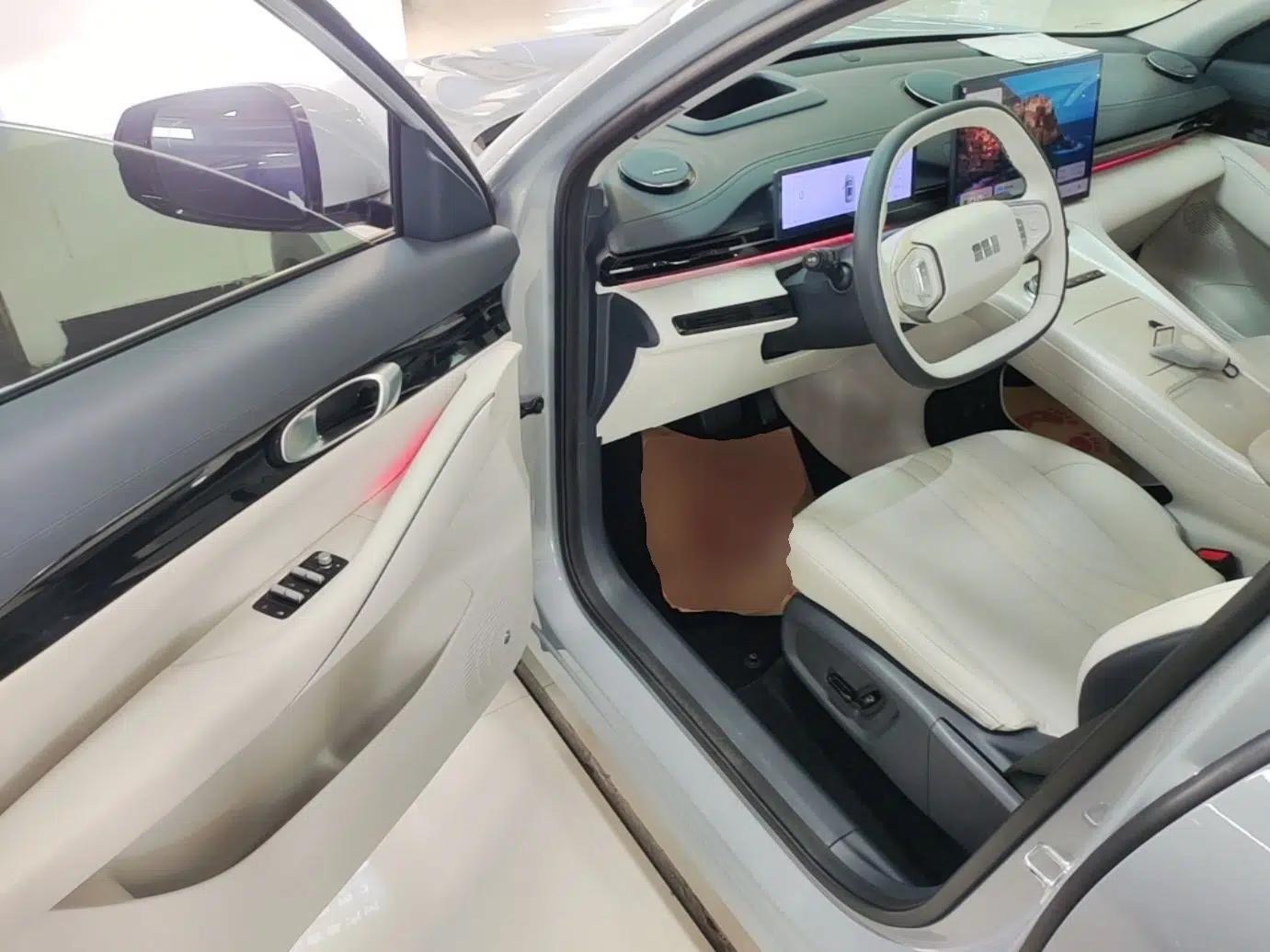 Geely Galaxy E5 2024 530 km Exploration+ Version — миниатюра 18