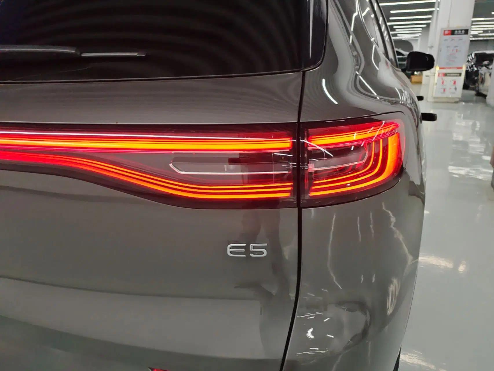 Geely Galaxy E5 2024 530 km Exploration+ Version — миниатюра 7