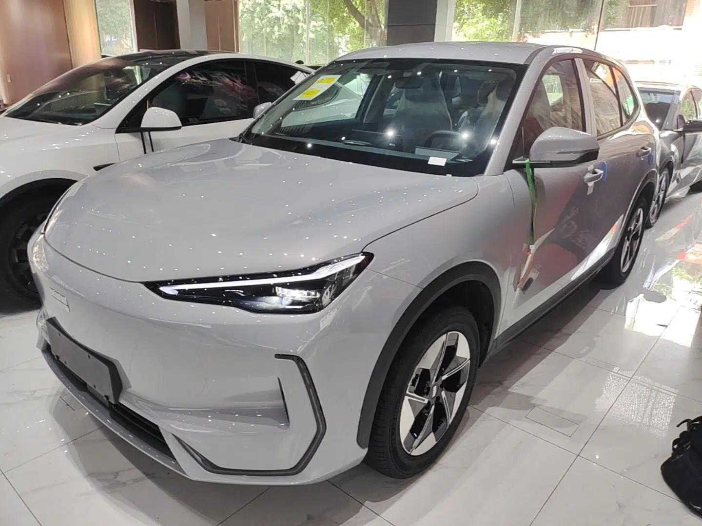 Geely Galaxy E5 2024 Model 530km Business Edition — миниатюра 1
