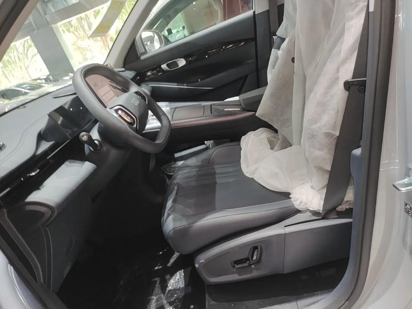 Geely Galaxy E5 2024 Model 530km Business Edition — миниатюра 18