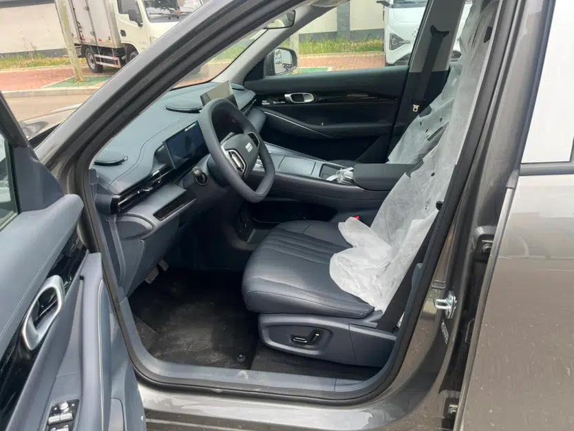 Geely Galaxy E5 2026 Model 530km Launch Edition — миниатюра 30