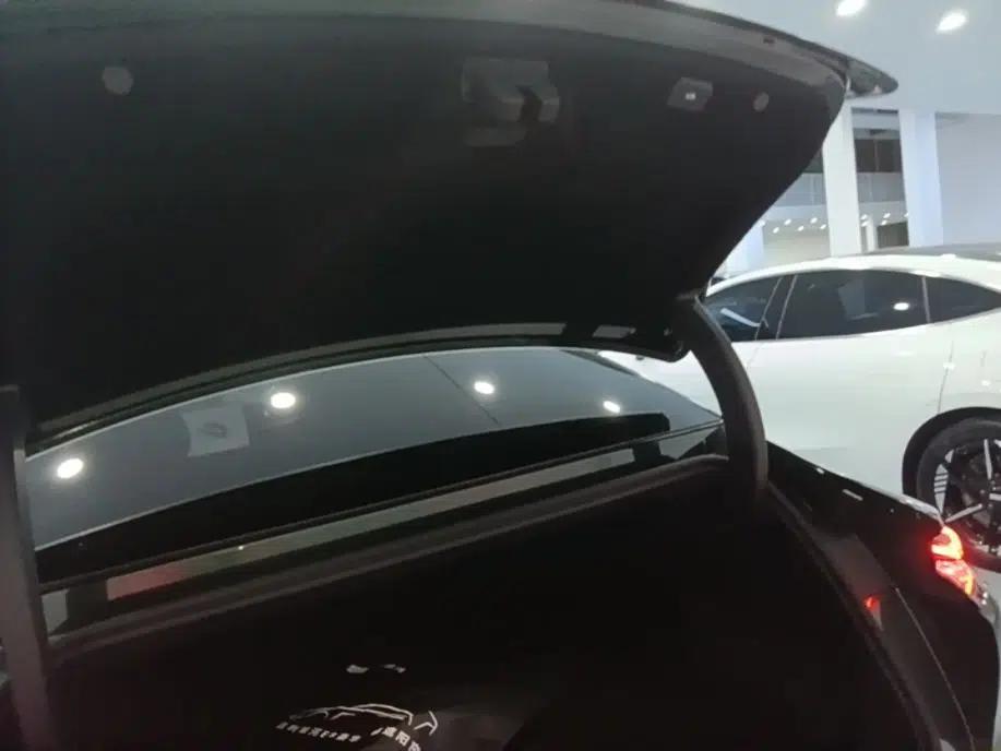 Geely Galaxy 8 2025 130km EM-P Starship Edition — миниатюра 22