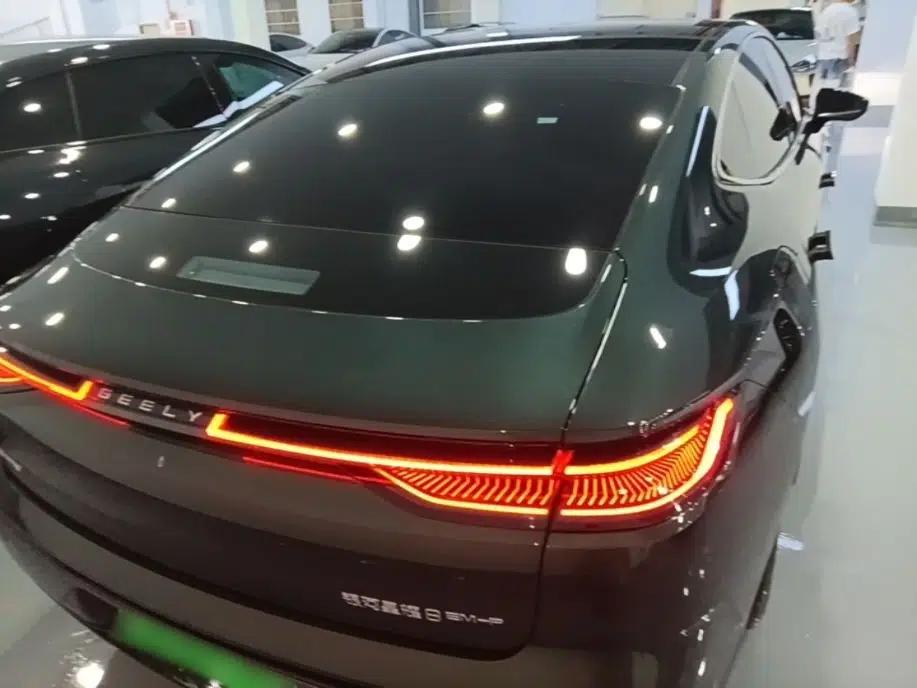 Geely Galaxy 8 2025 130km EM-P Starship Edition — миниатюра 5