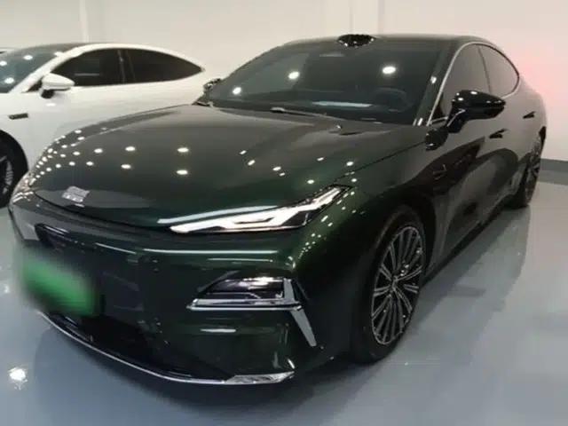 Geely Galaxy 8 2025 130km EM-P Starship Edition