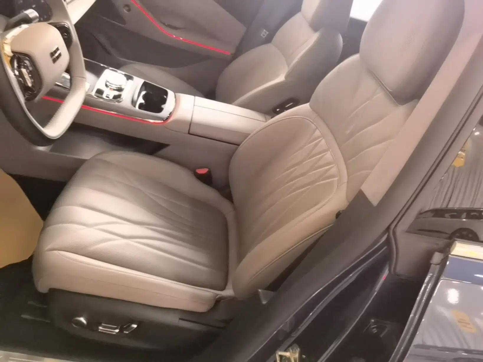 Geely Galaxy 8 2025 130km EM-P Starship Edition — миниатюра 18