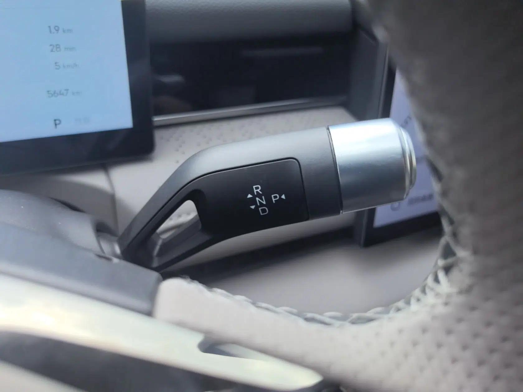 Geely Galaxy 8 2025 130km EM-P Starship Edition — миниатюра 17
