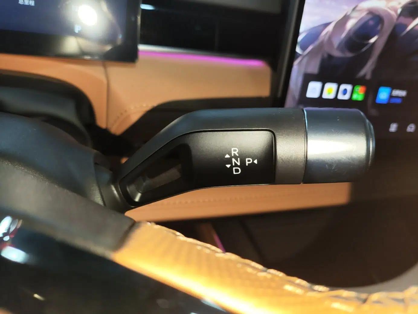 Geely Galaxy 8 2025 130km EM-i Deluxe Edition — миниатюра 17