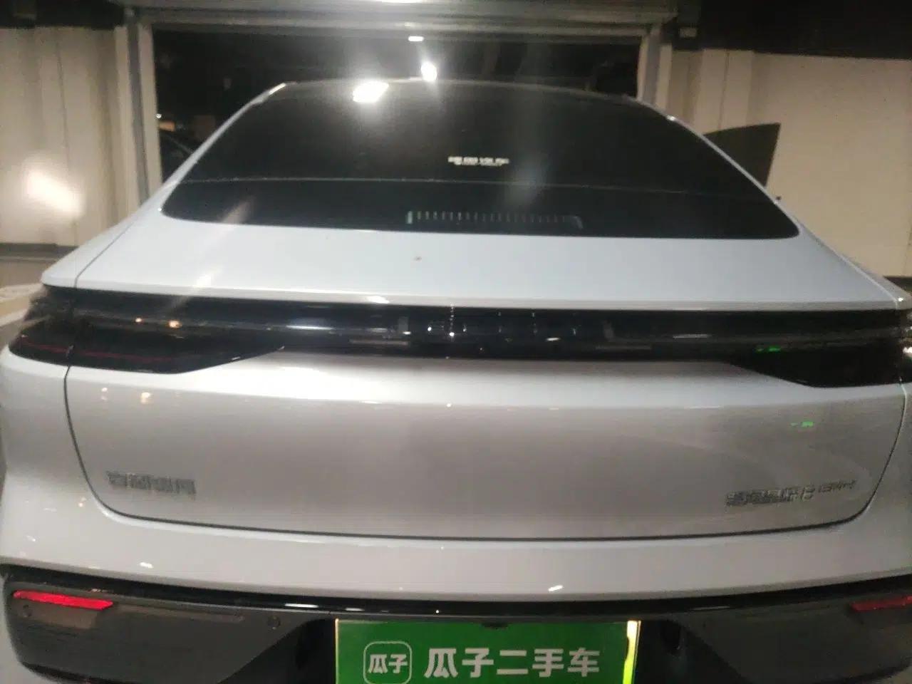 Geely Galaxy 8 2025 130km EM-i Prestige Edition — миниатюра 5