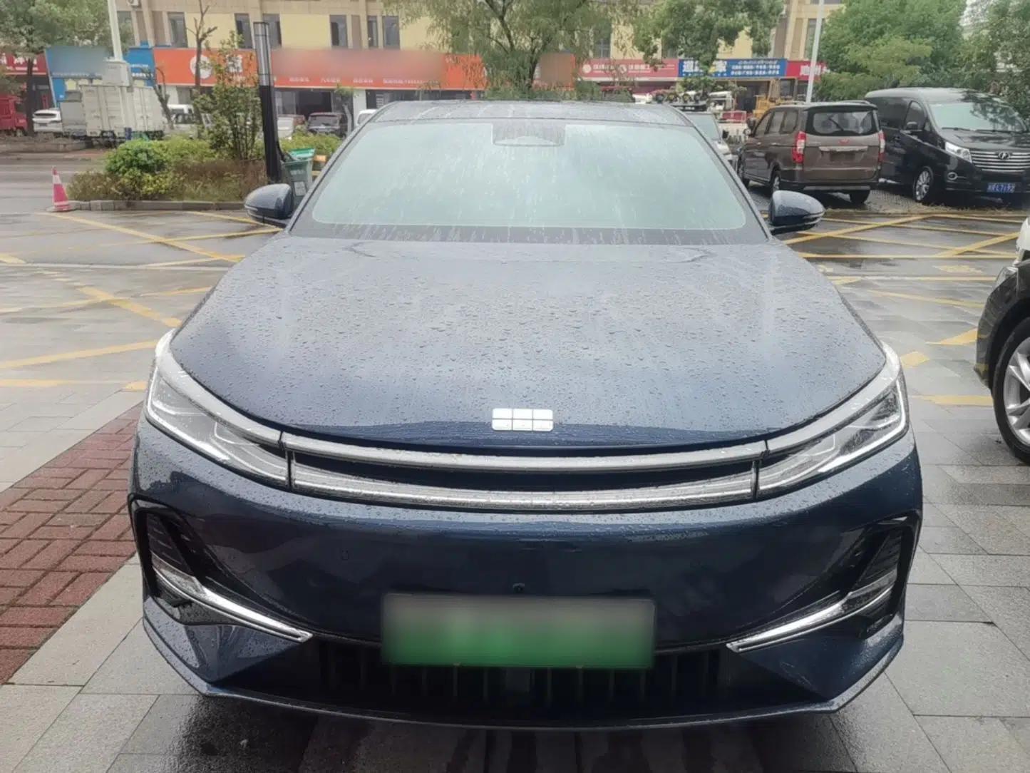 Geely Galaxy A7 2025 Model EM-i 150km Starship Edition — миниатюра 2