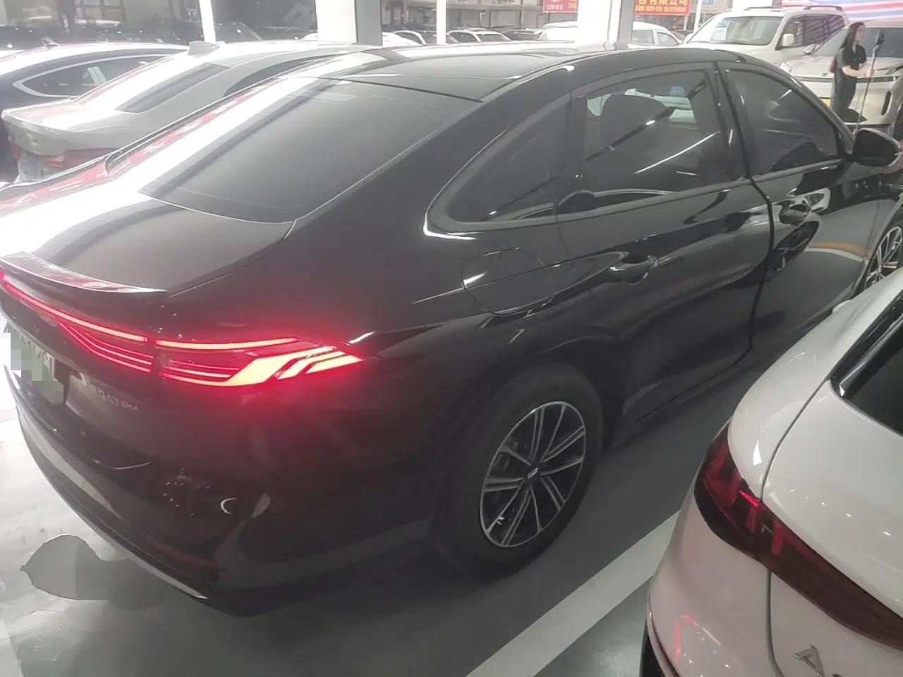 Geely Galaxy A7 2025 Model EM-i 70km Luxury Edition — миниатюра 6