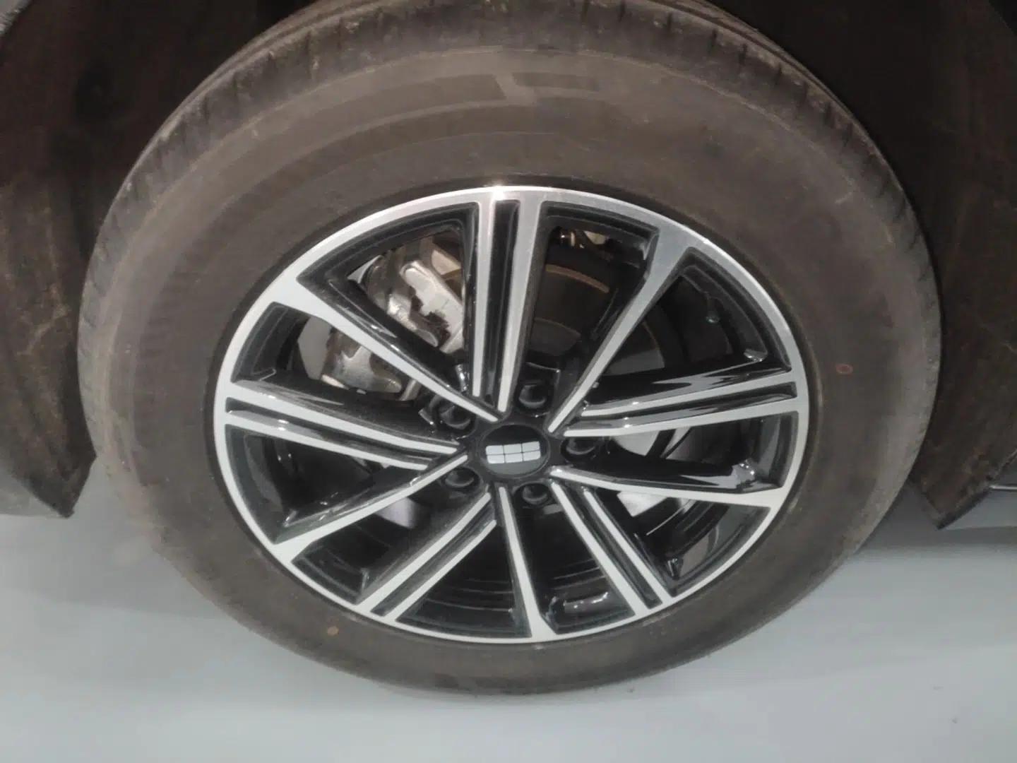 Geely Galaxy A7 2025 Model EM-i 70km Luxury Edition — миниатюра 10