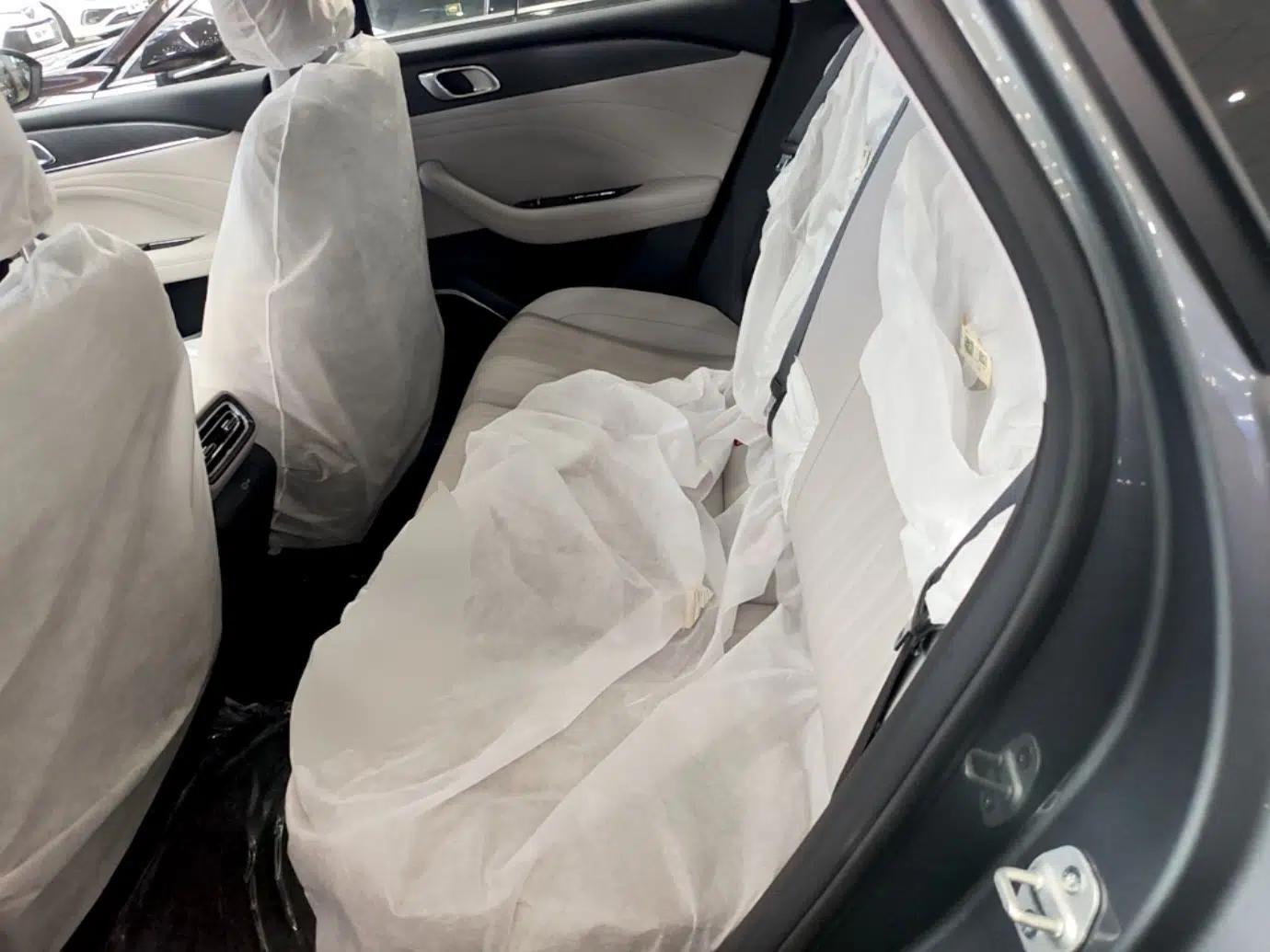 Geely Galaxy Stellar 6 2026 Model 125km Exploration+ Edition — миниатюра 20